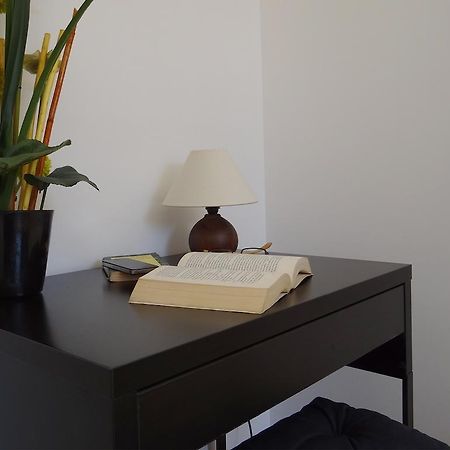 ברצלונה Hostal Balkonis מראה חיצוני תמונה