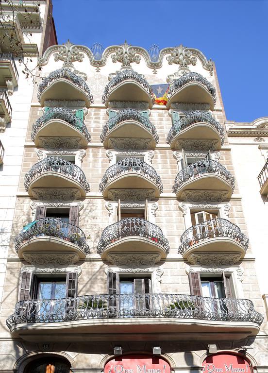 ברצלונה Hostal Balkonis מראה חיצוני תמונה